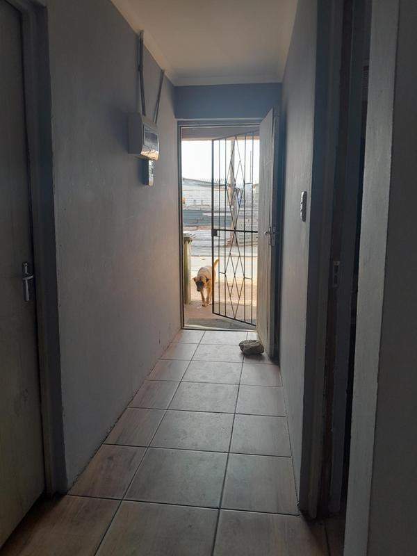 10 Bedroom Property for Sale in Zwelihle Western Cape